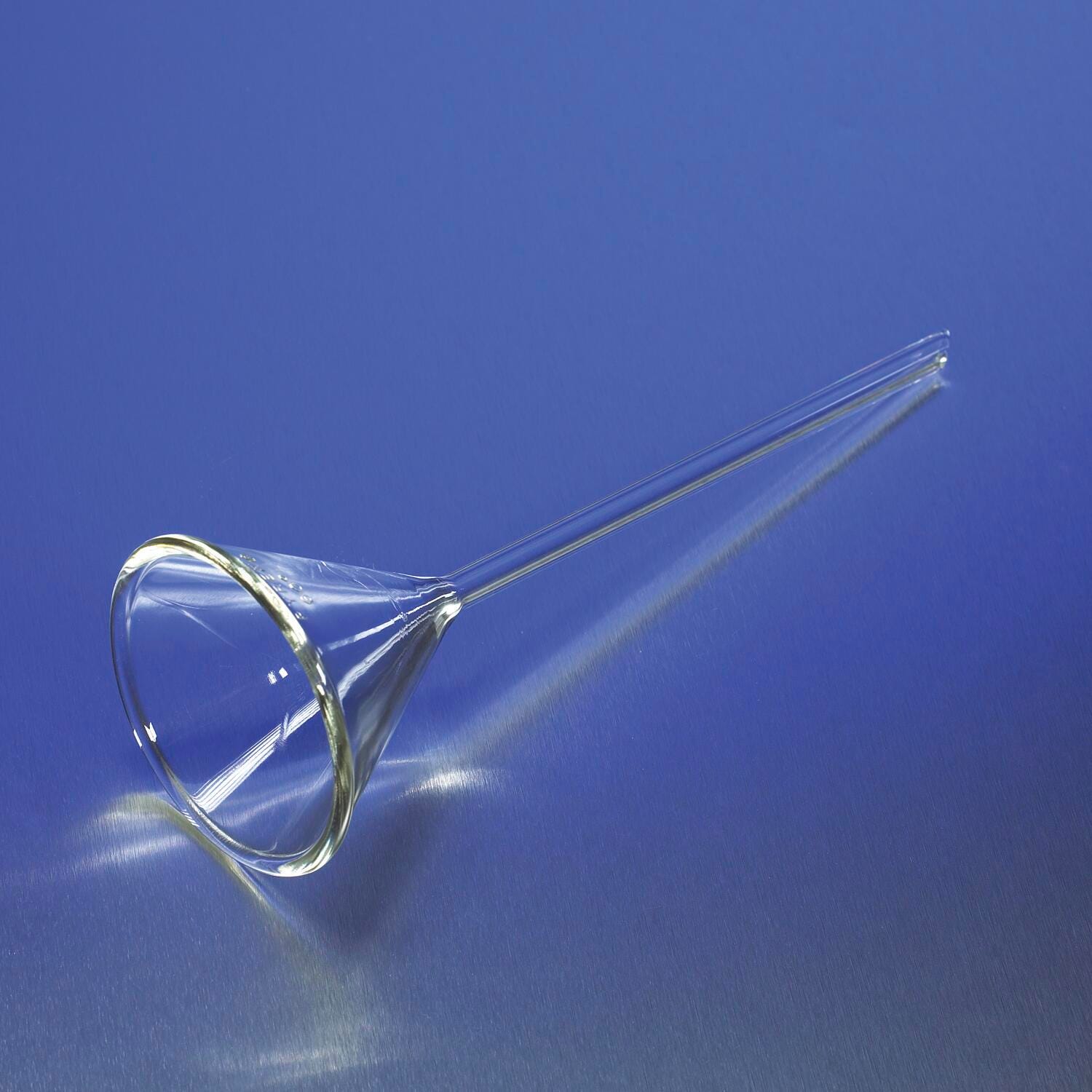 Labware Funnels, Item Number 594042