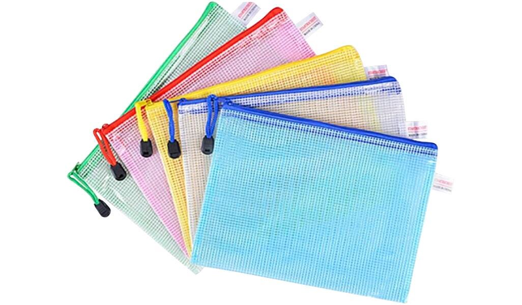 Epic Handy Pouch A4, Assorted Colors, Item Number 2087159