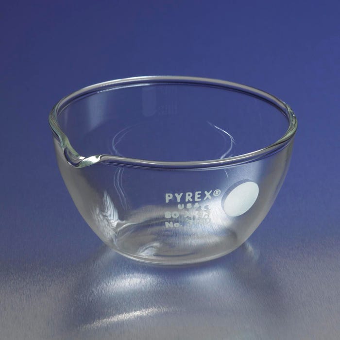 Pyrex Borosilicate Evaporating Dish - 170 mL