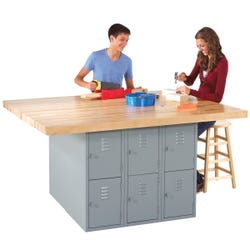Diversified Woodcrafts 4 Station 12 Locker Workbench 4000416