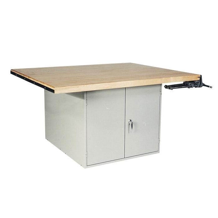 Montisa 4 Station Workbench with 2 Double Doors and 4 Vises