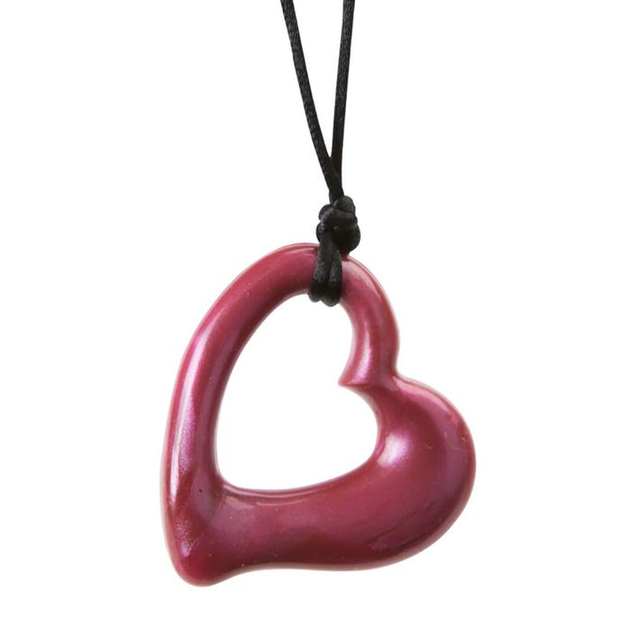 Chewigem Miller Chewable Heart, Red