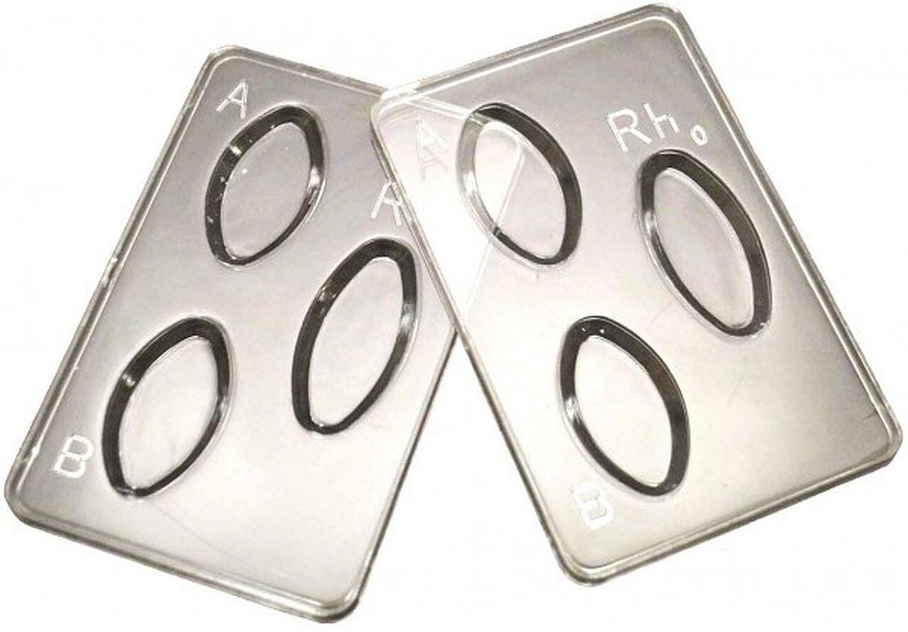 Innovating Science ABO/Rh Blood Typing Trays, Pack of 100