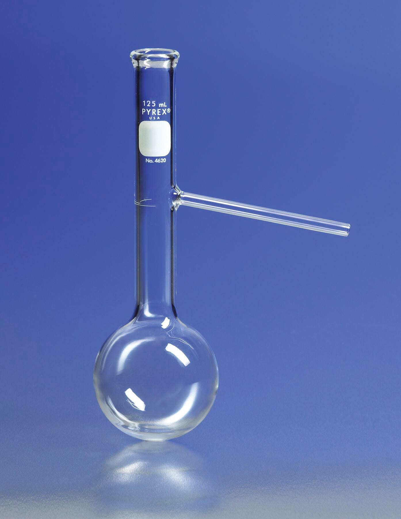 Image for Pyrex Borosilicate Distilling Flask - 125 mL from School Specialty