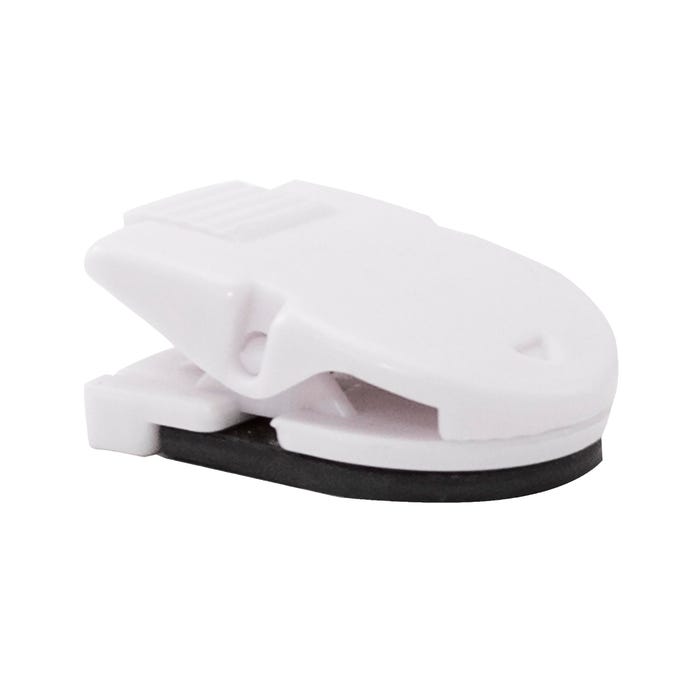 Advantus Magnetic Cabinet/Locker Clip, 40 Sheet Capacity, White, Pack of 20