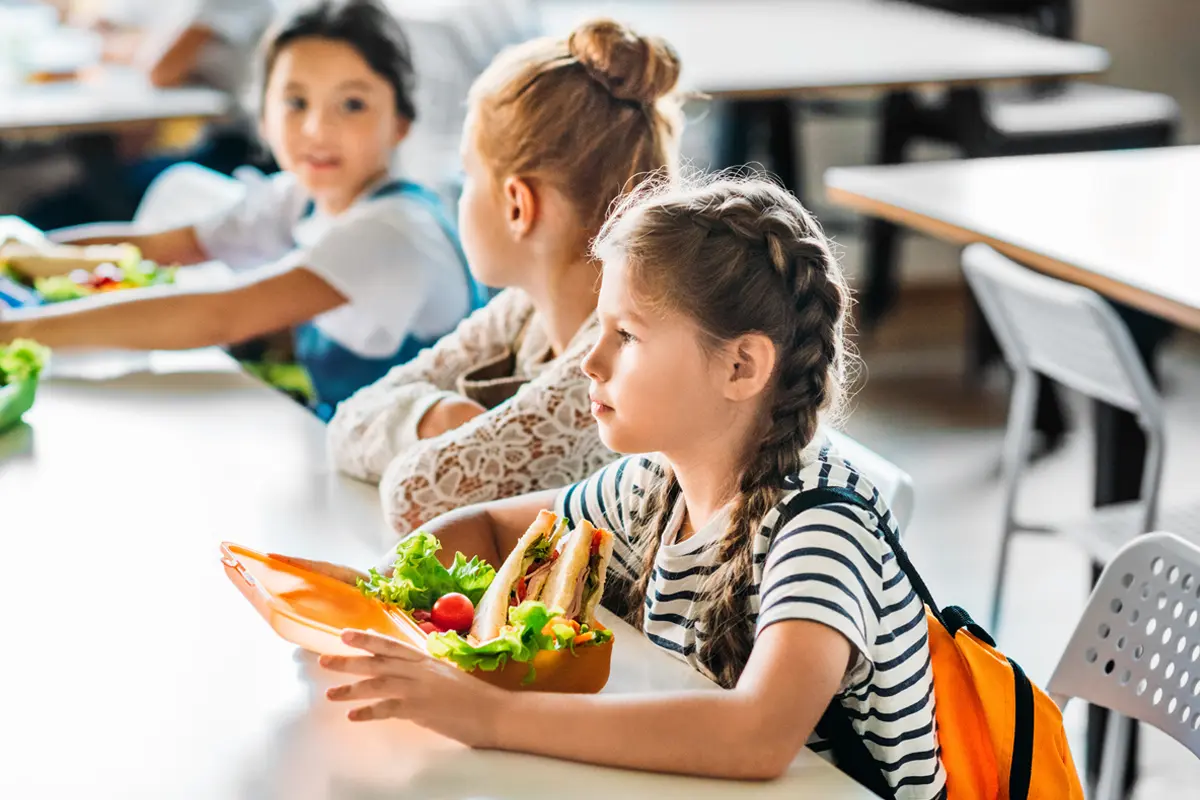 kids in a cafeteria