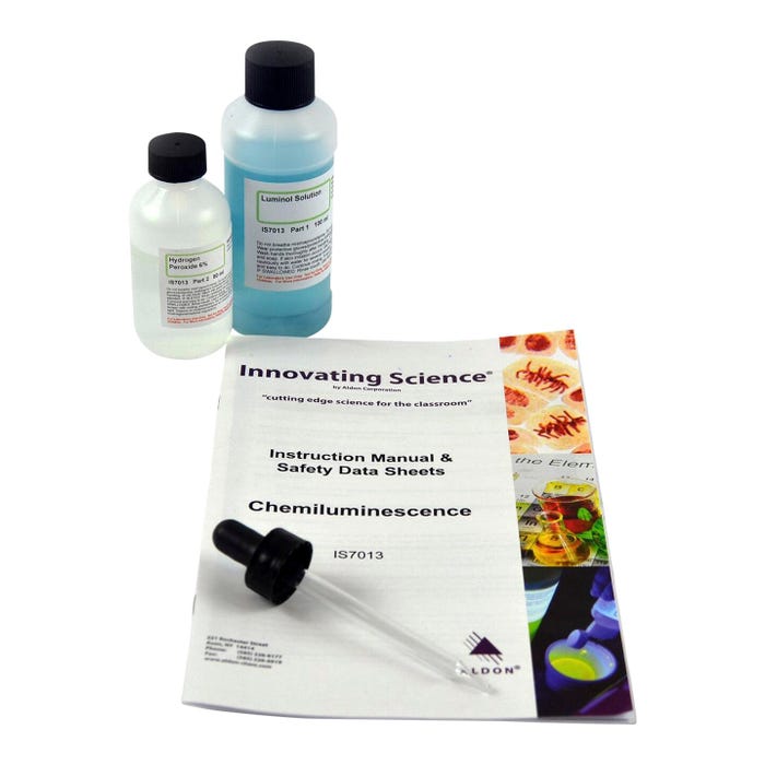 Innovating Science Chemiluminescence Chemical Demonstration Kit