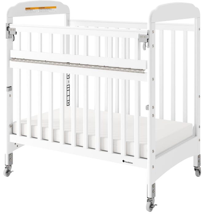 Foundations Serenity SafeReach Clearview Crib, 39-1/4 x 26-1/4 x 40 Inches, White